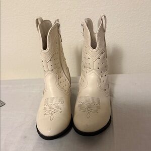 Kids Cream Cowboy Boots